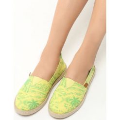 Żółte Espadryle Summer Breeze. Żółte tomsy damskie Born2be, na płaskiej podeszwie. Za 24,99 zł.