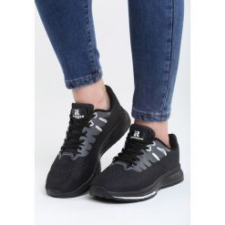 Czarne Buty Sportowe No Compromise. Czarne buty sportowe damskie Born2be, bez wzorów, sportowe. Za 69,99 zł.