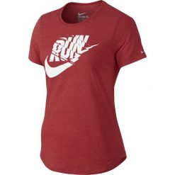 Nike Koszulka Run P Orgametric Swoosh Tee czerwona r. S (776636 672). Czerwone bluzki damskie Nike, s. Za 84,97 zł.