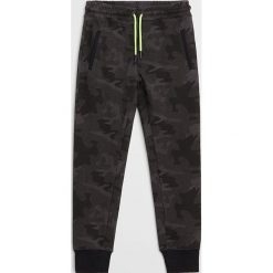 Mango Kids - Spodnie Fossil 110-164 cm. Szare spodnie chłopięce Mango Kids, bez wzorów, z bawełny. Za 69,90 zł.