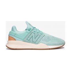 New Balance 247 Tenisówki Zielony. Zielone trampki męskie New Balance, bez wzorów, ze skóry, bez zapięcia. Za 567,95 zł.