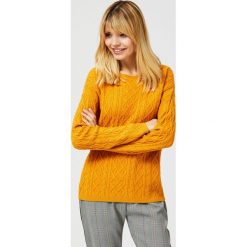 Sweter w warkocze. Żółte swetry damskie Moodo, l, bez wzorów, z poliesteru, klasyczne, z długim rękawem, długie, bez kaptura. Za 79,99 zł.