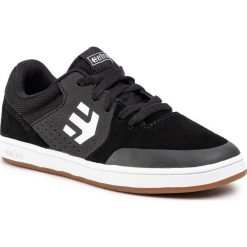 Sneakersy ETNIES - Marana 4301000120 Black/Gum/White 968. Czarne trampki chłopięce Etnies, bez wzorów, z zamszu, na sznurówki. W wyprzedaży za 189,00 zł.