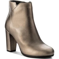 Buty zimowe damskie: Botki TOMMY HILFIGER – DENIM Jenna 2Z FW0FW01919 Dark Gold 056