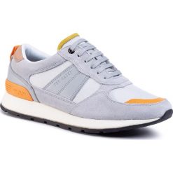 Sneakersy TED BAKER - Racetr 241708 Grey. Szare sneakersy męskie Ted Baker, na co dzień, bez wzorów, ze skóry, eleganckie, bez zapięcia. W wyprzedaży za 439,00 zł.
