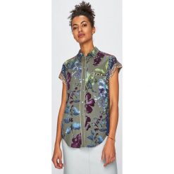 Desigual - Koszula. Zielone bluzki damskie Desigual, na co dzień, s, bez wzorów, z wiskozy, casualowe, bez kołnierzyka, z krótkim rękawem. W wyprzedaży za 219,90 zł.