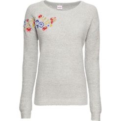 Sweter z haftem, długi rękaw bonprix jasnoszary melanż. Szare swetry damskie bonprix, z haftami, z długim rękawem, długie, bez kaptura. Za 89,99 zł.