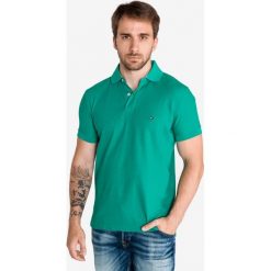 Tommy Hilfiger Polo Koszulka Zielony. Zielone podkoszulki męskie TOMMY HILFIGER, s, bez wzorów, z bawełny, bez rękawów. Za 378,95 zł.