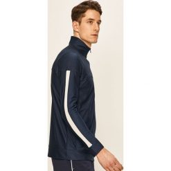 Under Armour - Bluza. Czerwone bluzy męskie Under Armour, s, bez wzorów, z poliesteru, z kapturem, bez rękawów, bez kaptura. Za 219,90 zł.