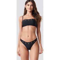 NA-KD Swimwear Eyelet High Cut Panty - Black. Czarne panty damskie NA-KD Swimwear, bez wzorów. Za 60,95 zł.