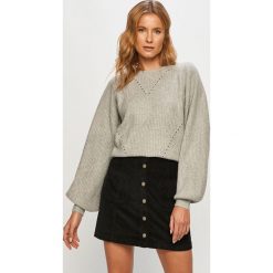 Noisy May - Sweter. Białe swetry damskie Noisy May, s, bez wzorów, z elastanu, z długim rękawem, długie, bez kaptura. Za 149,90 zł.