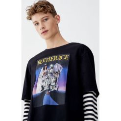 Koszulka Beetlejuice z krótkim rękawem. Czarne koszulki męskie Pull&Bear, m, bez wzorów, bez kołnierzyka, z krótkim rękawem, krótkie. Za 69,90 zł.