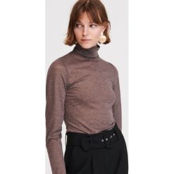 Bluzka z golfem - Brązowy. Pomarańczowe bluzki damskie Reserved, xl, bez wzorów, bez rękawów. Za 39,99 zł.