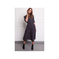 Sukienka Paris. Niebieskie sukienki damskie Blackbow, s, bez wzorów, z materiału, bez kołnierzyka, bez rękawów. Za 520,00 zł.