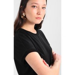 Bluzki, topy, tuniki: Banana Republic TRIM Tshirt z nadrukiem black