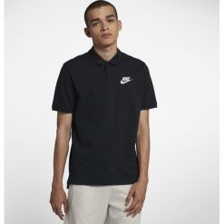 KOSZULKA M NSW POLO MATCHUP PQ. Czarne koszulki polo męskie marki Nike, na wiosnę, m, bez wzorów, z bawełny, z krótkim rękawem. Za 71,99 zł.