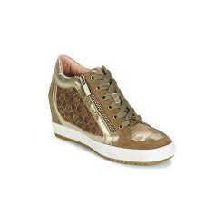 Buty Mam'Zelle LAMIER. Zielone trampki i tenisówki damskie Mam'Zelle, bez wzorów, bez zapięcia. Za 384,30 zł.