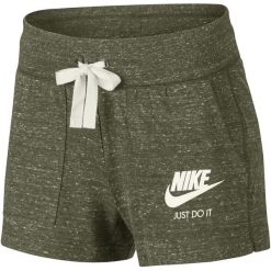 Nike Krótkie Spodenki Damskie W Nsw Gym Vntg Short/Olive Canvas/Sail M. Brązowe spodenki sportowe damskie marki Nike, s, z bawełny, sportowe, krótkie. Za 119,00 zł.