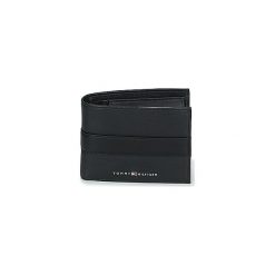 Portfele Tommy Hilfiger TH DOWNTOWN CC FLAP AND COIN. Czarne portfele męskie marki TOMMY HILFIGER, bez wzorów. Za 329,00 zł.
