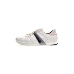 Buty Napapijri 16831623 RABARI. Białe trampki męskie Napapijri, bez wzorów, bez zapięcia. Za 301,33 zł.