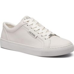Sneakersy GUESS - Larry FM8LAR LEA12 WHITE. Białe sneakersy męskie Guess, bez zapięcia. Za 529,00 zł.