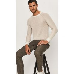 Strellson - Sweter. Swetry męskie Strellson, s, bez wzorów, z bawełny, z okrągłym kołnierzem, bez kaptura. Za 449,90 zł.