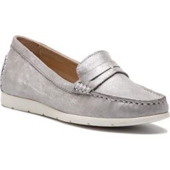 Mokasyny CAPRICE - 9-24251-22 Silver Glitter 944. Szare mokasyny damskie Caprice, ze skóry. W wyprzedaży za 169,00 zł.