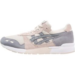 Asics Tiger GELLYTE Tenisówki i Trampki birch/stone grey. Brązowe trampki męskie marki Asics Tiger, ze skóry. W wyprzedaży za 377,10 zł.