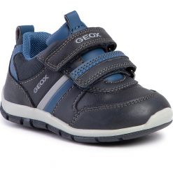 Sneakersy GEOX - B Shaax B. D B9432D 0MEBC C4078 M Navy/Dk Navy. Niebieskie trampki chłopięce Geox, bez wzorów, ze skóry ekologicznej, na rzepy. W wyprzedaży za 169,00 zł.