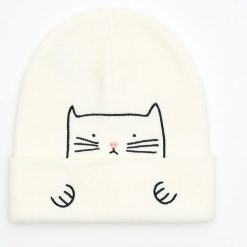 Czapka beanie - Kremowy. Białe czapki damskie marki Cropp. Za 24,99 zł.