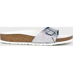 Birkenstock - Klapki Madrid Rivet Logo. Szare klapki damskie Birkenstock, bez wzorów, ze skóry, bez obcasa, na obcasie. W wyprzedaży za 269,90 zł.