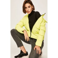 Answear - Kurtka. Żółte kurtki damskie ANSWEAR, s, z poliesteru, krótkie. W wyprzedaży za 119,90 zł.