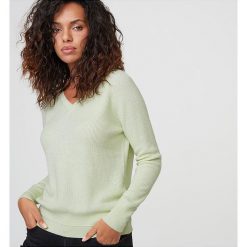 Sweter w kolorze żółtym. Żółte bez kategorii marki Rodier, z wełny, klasyczne. W wyprzedaży za 181,95 zł.