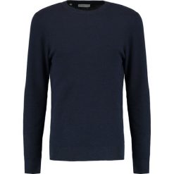 Swetry klasyczne męskie: Selected Homme SHDDAMIAN CAMP CREW NECK Sweter peacoat