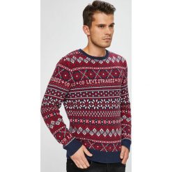 Levi's - Sweter. Czerwone bez kategorii Levi's®, s, z bawełny, z okrągłym kołnierzem. W wyprzedaży za 119,90 zł.