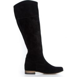 Zamszowe kozaki bez zamka - skóra naturalna - model 125 - kolor czarny welur. Czarne kozaki damskie Zapato, na lato, z jeansu, eleganckie, na wysokim obcasie, na płaskiej podeszwie, na zamek. Za 499,00 zł.