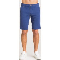 BERMUDY MYRON Guess. Niebieskie spodenki i szorty męskie Guess, m, z aplikacjami, z elastanu. Za 223,30 zł.