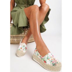 Białe Espadryle Hella. Białe espadryle damskie Renee, bez wzorów, bez obcasa. W wyprzedaży za 99,99 zł.