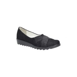 Buty ślubne damskie: Półbuty Casu Czarne półbuty na koturnie błyszczące 710