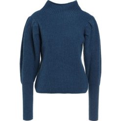 Club Monaco SOLANGA Sweter drawing room teal. Niebieskie bluzy damskie marki Club Monaco, bez wzorów, z kaszmiru, bez rękawów, bez kaptura. W wyprzedaży za 731,60 zł.