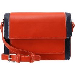 Torebki klasyczne damskie: Pieces PCIBINA CROSSBODY Torba na ramię flame scarlet