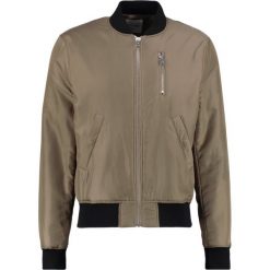 Kurtki męskie bomber: Wood Wood BLAKE Kurtka Bomber khaki