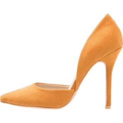 Szpilki: Glamorous Szpilki mustard