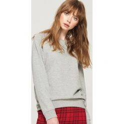 Bluza z raglanowymi rękawami - Jasny szar. Szare bluzy damskie marki Sinsay, l. Za 29,99 zł.