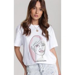 Biały T-shirt Murieleh. Białe bluzki damskie Renee, m, bez wzorów, bez kołnierzyka, bez rękawów. W wyprzedaży za 64,99 zł.