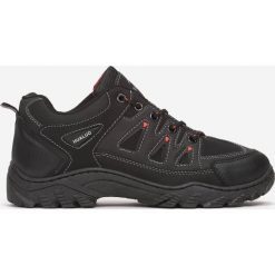 Czarne Buty Sportowe Thoninohre. Czarne buty sportowe męskie Born2be, bez zapięcia. W wyprzedaży za 79,99 zł.