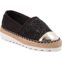 Espadryle MENBUR - 07995 Black/Gold 0010. Czarne espadryle damskie marki Menbur, ze skóry ekologicznej, na płaskiej podeszwie. W wyprzedaży za 159,00 zł.