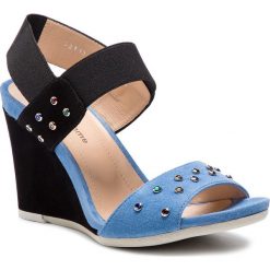 Sandały SOLO FEMME - 53113-42-I53/020-07-00 Błękitny/Czarny. Niebieskie klapki damskie Solo Femme, bez wzorów, ze skóry, bez obcasa, na obcasie. W wyprzedaży za 239,00 zł.