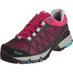 Buty trekkingowe "Trekking 4" w kolorze różowo-czarnym. Różowe buty trekkingowe damskie Kastinger. W wyprzedaży za 205,95 zł.