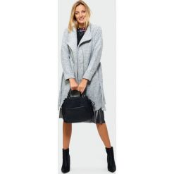Płaszcz jesienny z paskiem szary - 34. Szare płaszcze damskie e-margeritka.pl, na jesień, s, bez wzorów, z poliesteru, eleganckie. Za 249,99 zł.